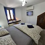 Zozo Playa Locos * Τορεβιέχα